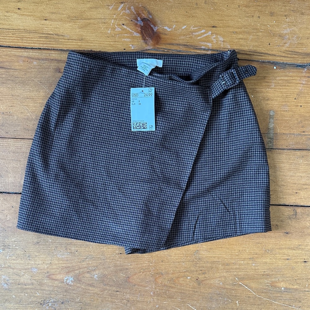 Stylish Brown Checkered Women's Skort